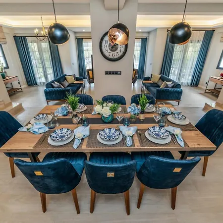 Villa Palmiye Jakuzili Bahceli Havuzlu - Ocekhomes *