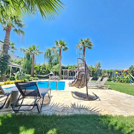 Palmiye Jakuzili Bahceli Havuzlu - Ocekhomes *