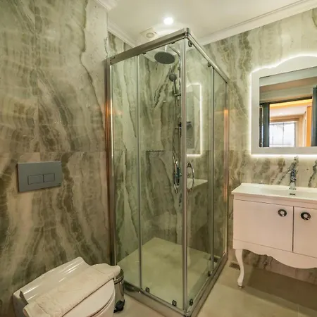 Palmiye Jakuzili Bahceli Havuzlu - Ocekhomes *