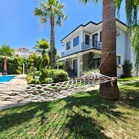 Villa Palmiye Jakuzili Bahçeli Havuzlu - Ocekhomes *