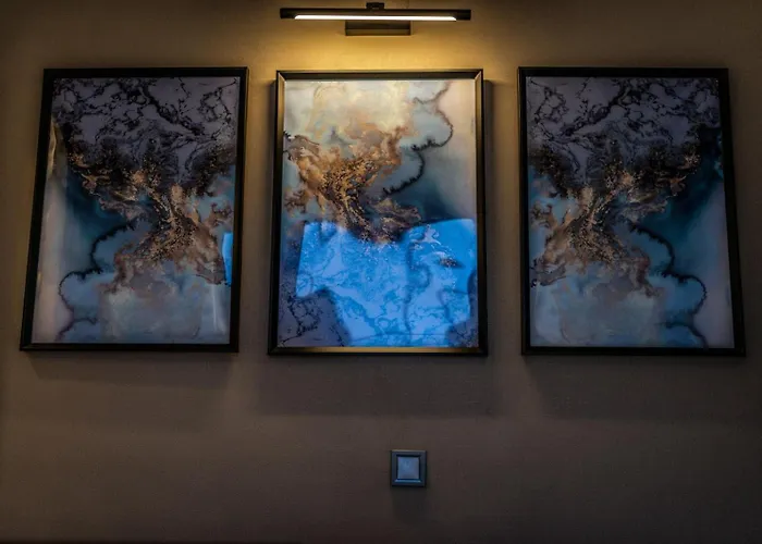 Palmiye Jakuzili Bahceli Havuzlu - Ocekhomes Vilă *